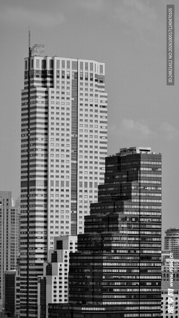 黑白城市摩天建筑群