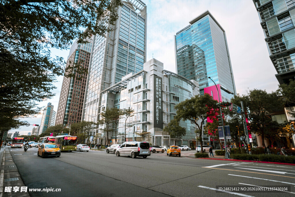 都市商务中心街景