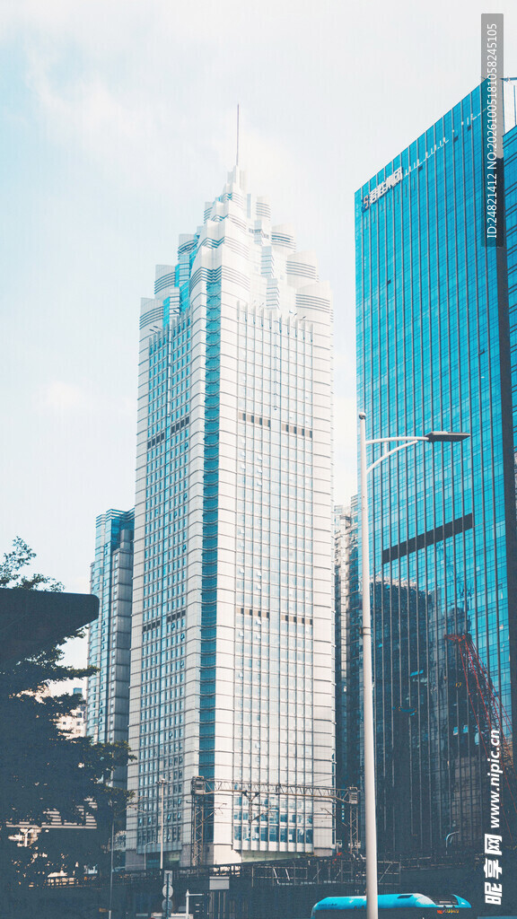 城市商务高楼建筑群
