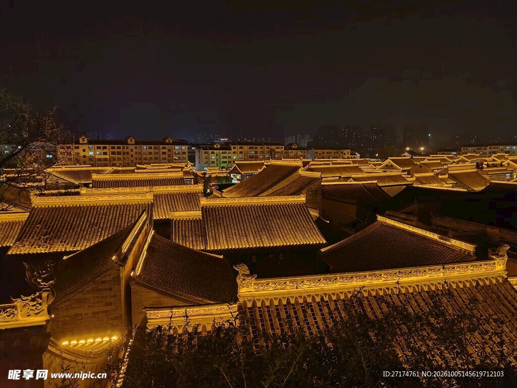 古建群落夜景