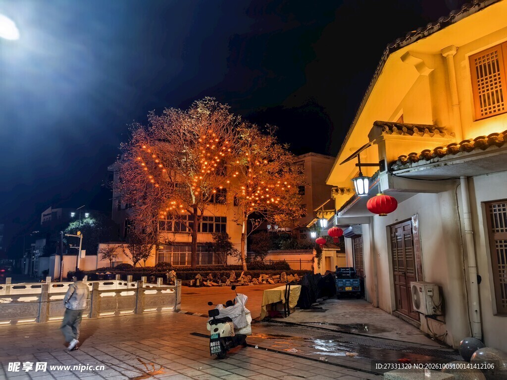 古街夜景