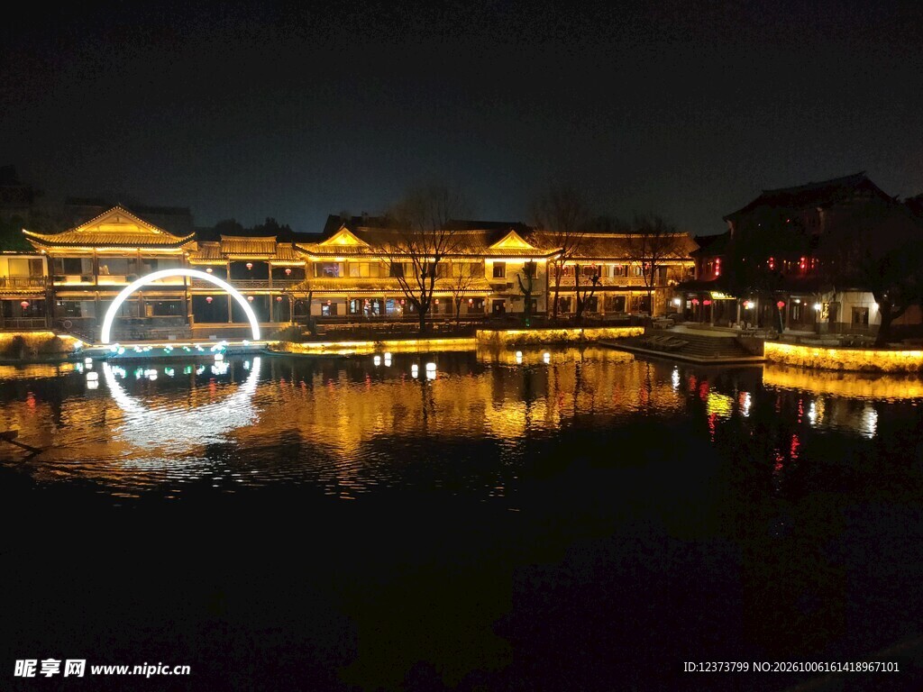 台儿庄古城夜景风光
