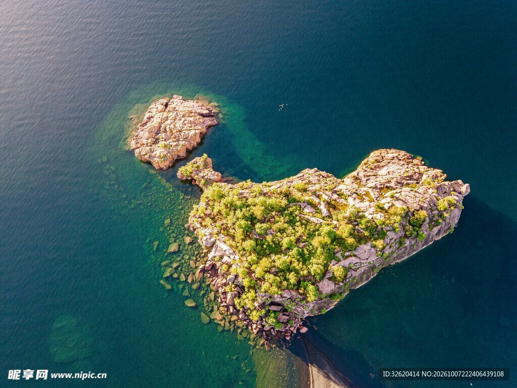 海上岛屿风光