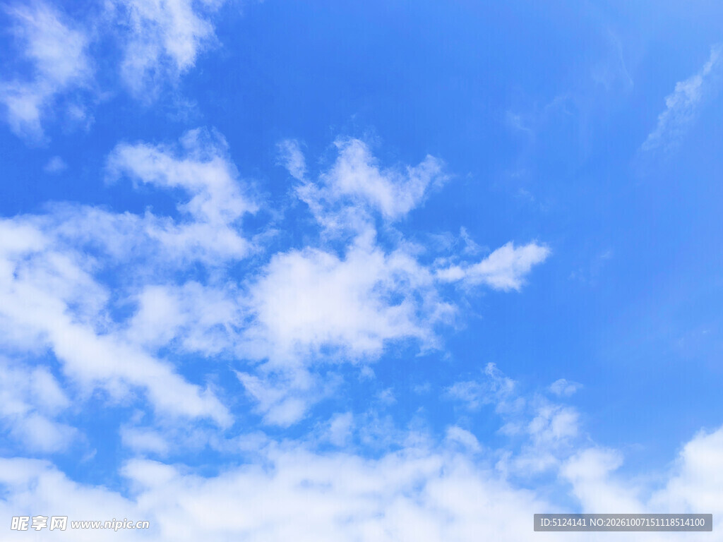 蓝天白云