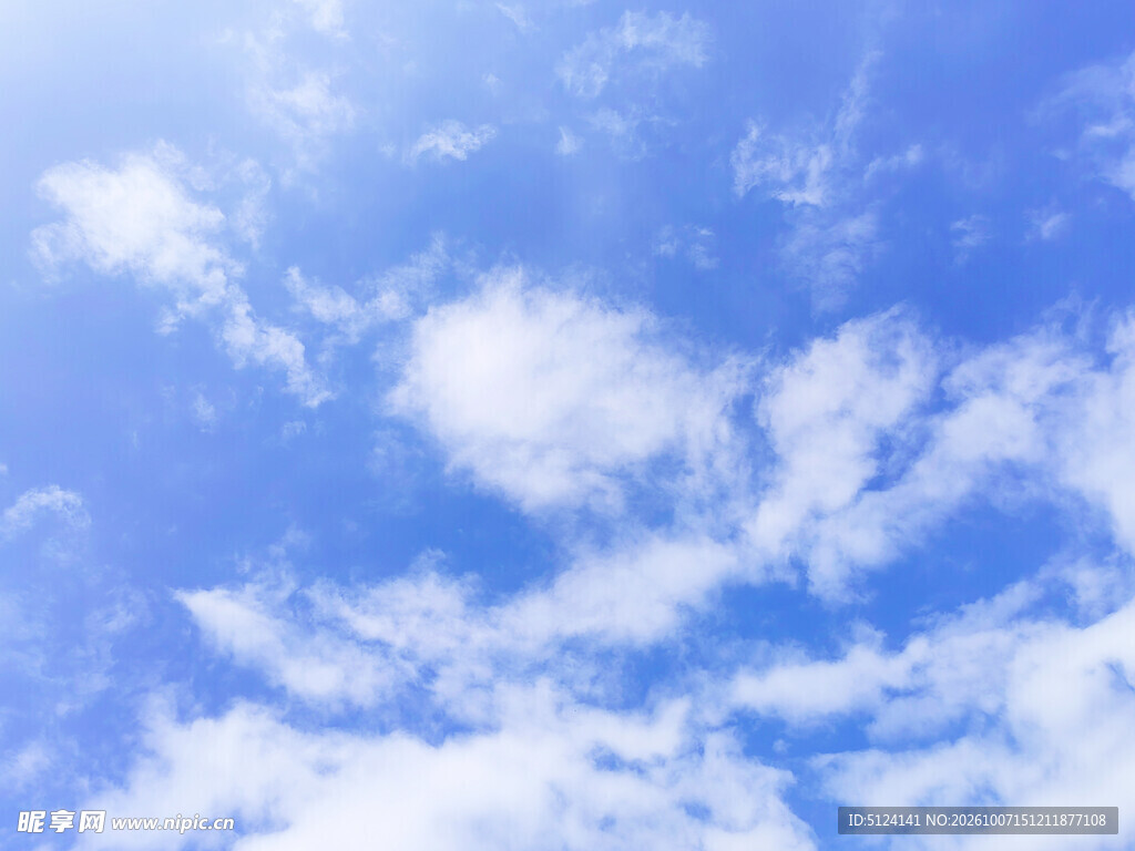 蓝天白云
