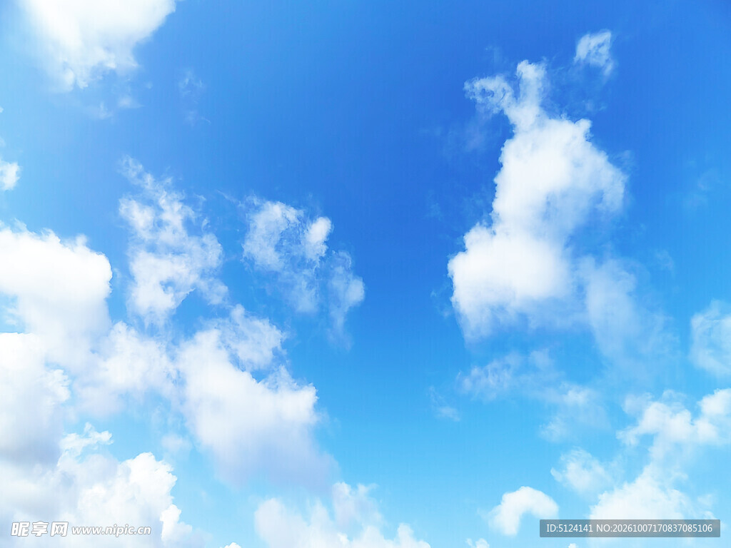 蓝天白云