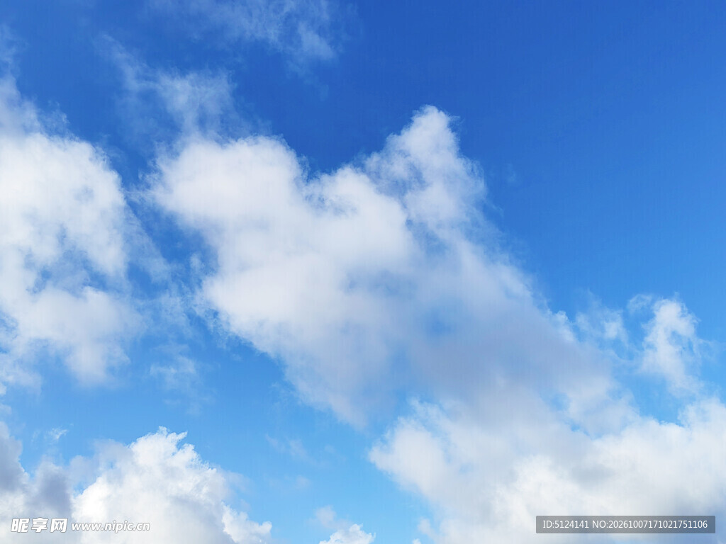 蓝天白云