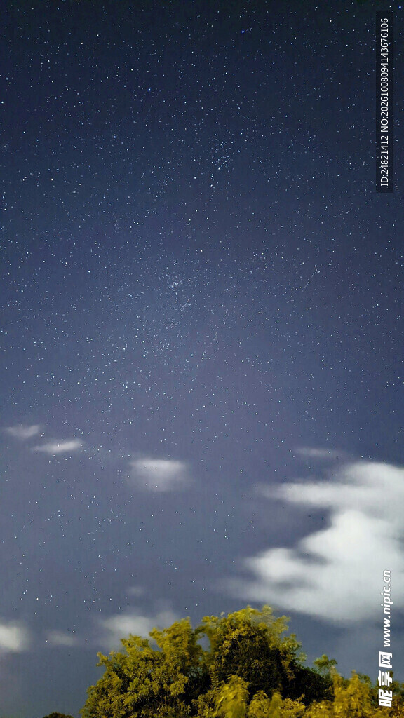 蓝天白云自然风景