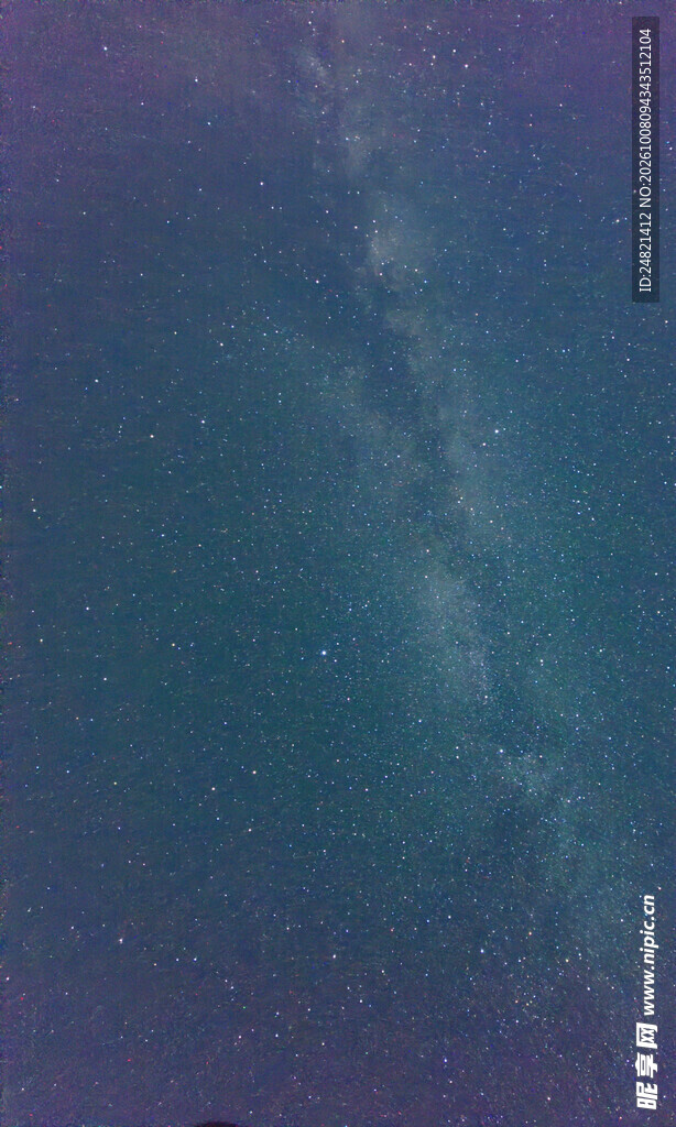 蓝紫渐变朦胧天空