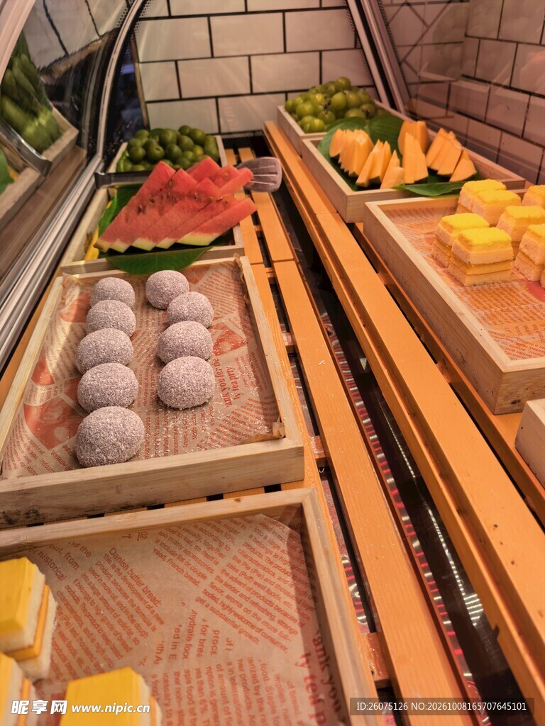 冷藏展示柜食材陈列