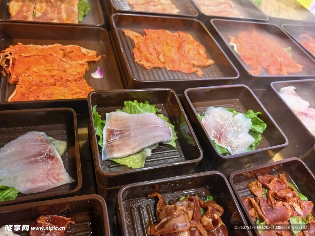 烤肉食材组合摆盘