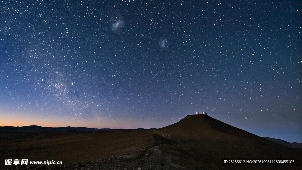 旷野星空暮色风光