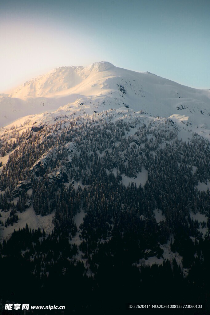 雪山景观