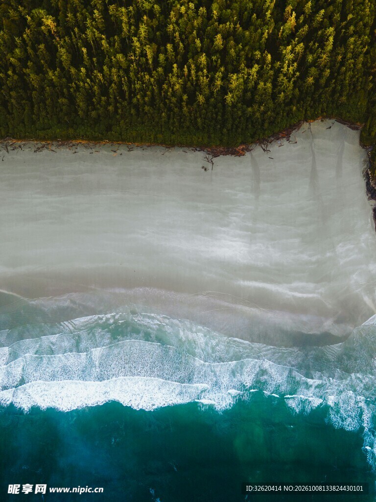 海滨沙滩海浪风光