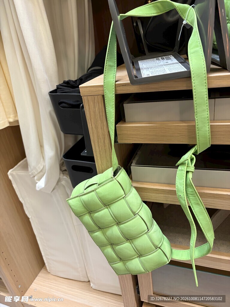 斜挎包