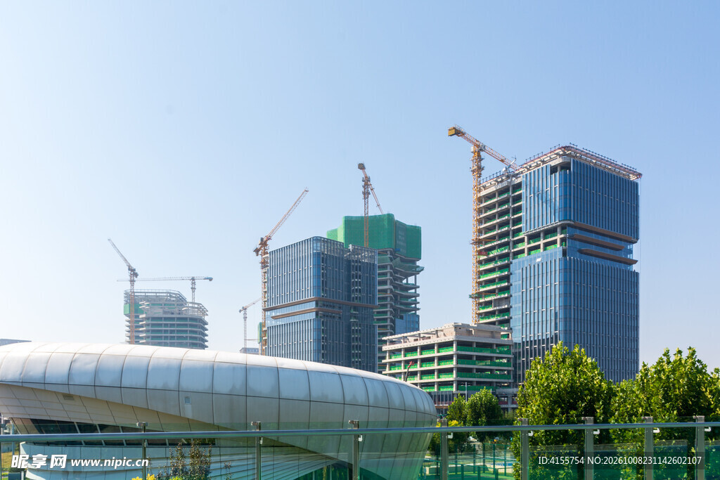 城市在建高楼施工现场