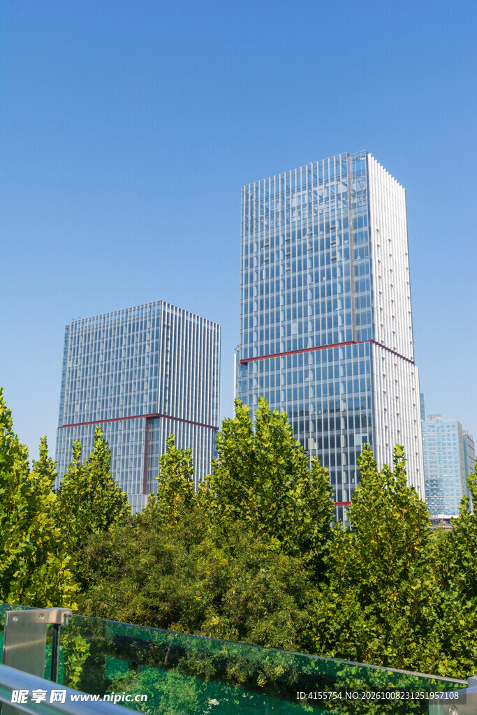 城市高层商务办公楼