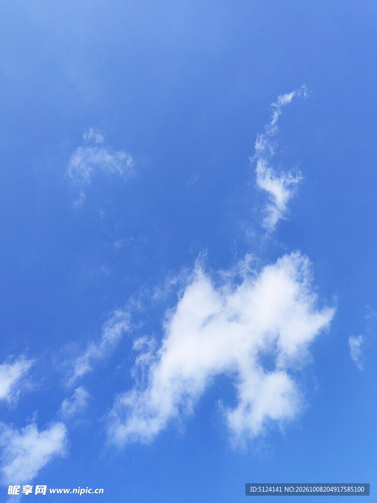 蓝天白云