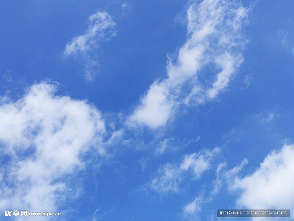 蓝天白云