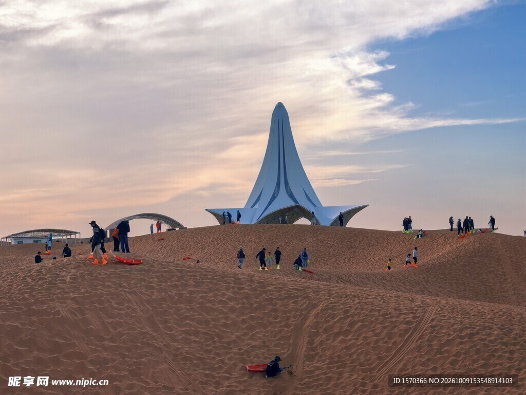 沙漠景区特色建筑风光