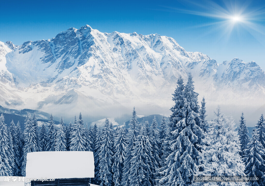 冬日雪山晴日美景