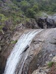 山涧岩石瀑布景观