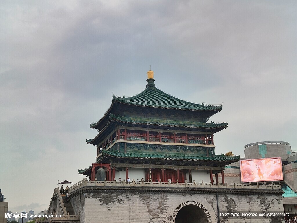 西安钟楼古建风光