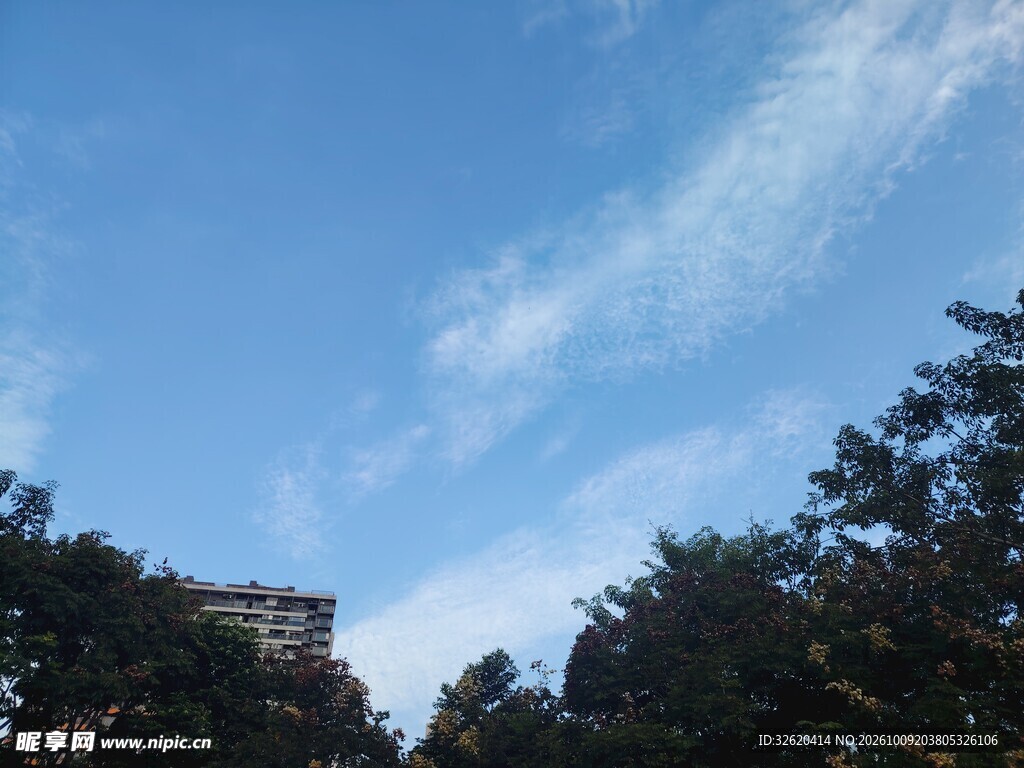 蓝天晴空户外风光