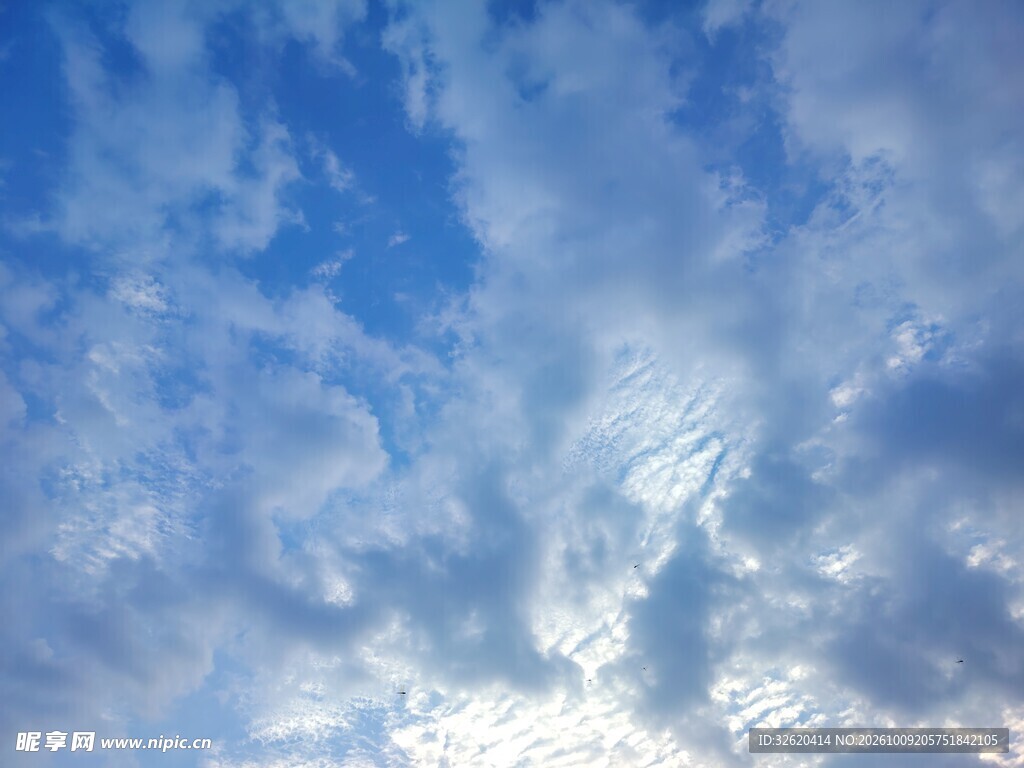 蓝天白云晴空景象