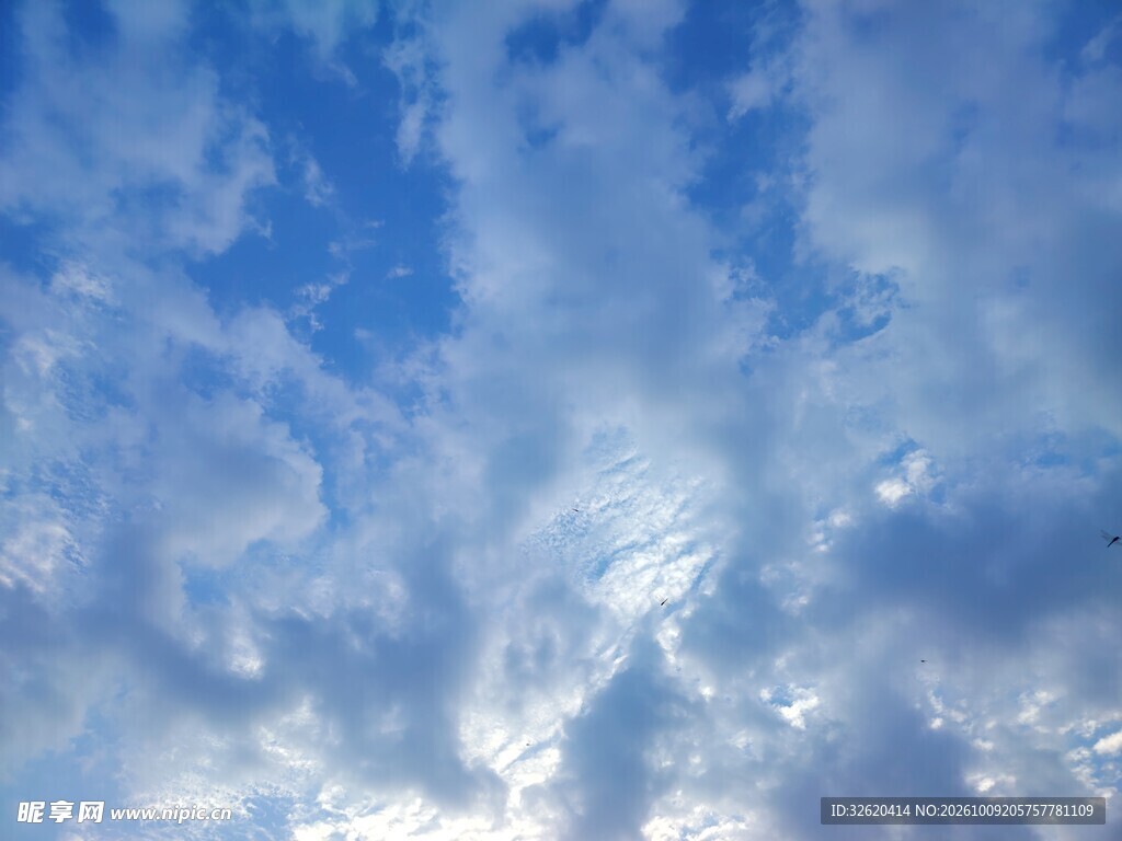 蓝天白云晴空