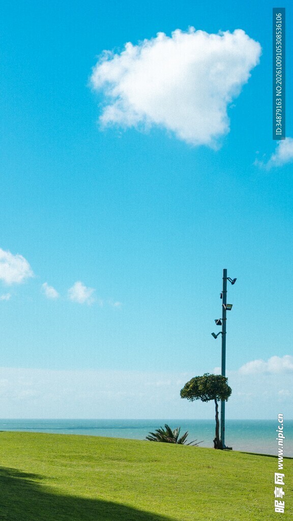 海边晴空清新风光