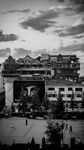 黑白滨水建筑旧照