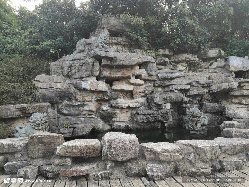 园林假山叠石景观