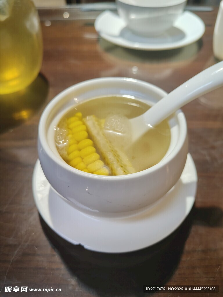 清润滋补炖品靓汤