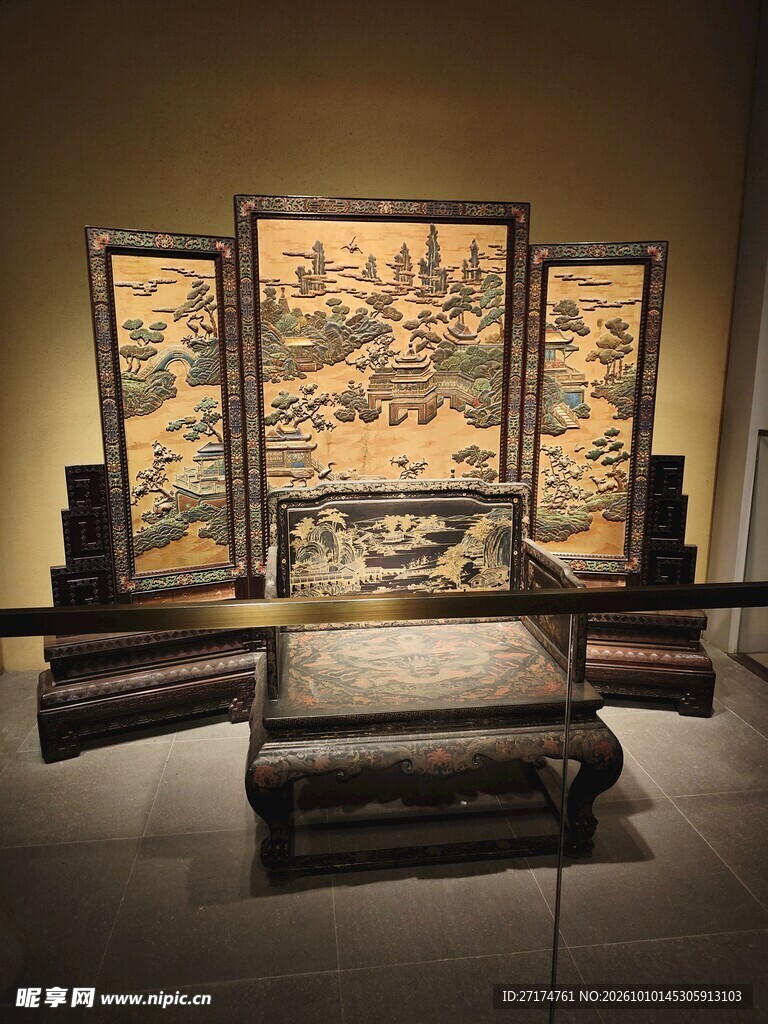 古典中式屏风宝座