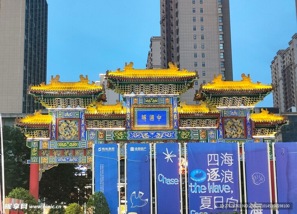 中式仿古牌楼城市景观