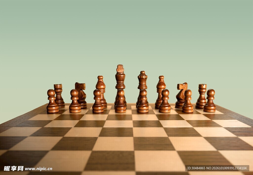 整齐排列的国际象棋