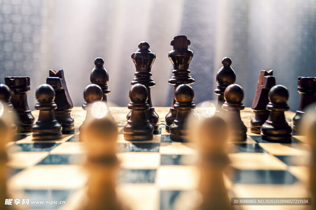 光影下的国际象棋