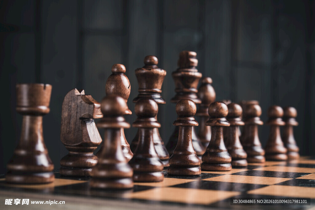 木质国际象棋棋子