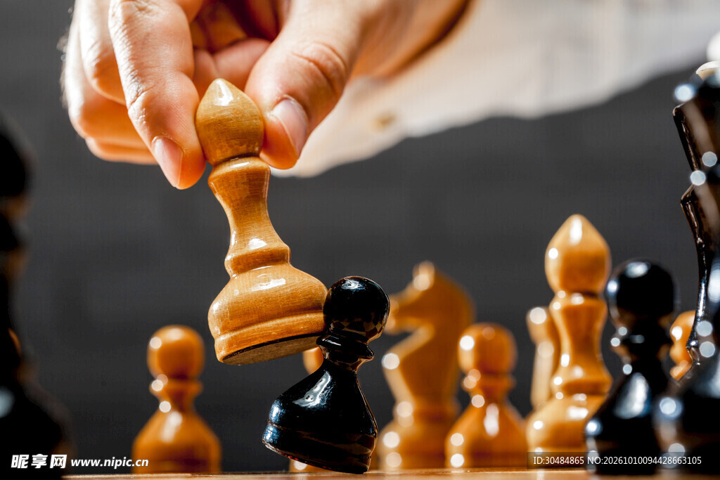 国际象棋落子瞬间
