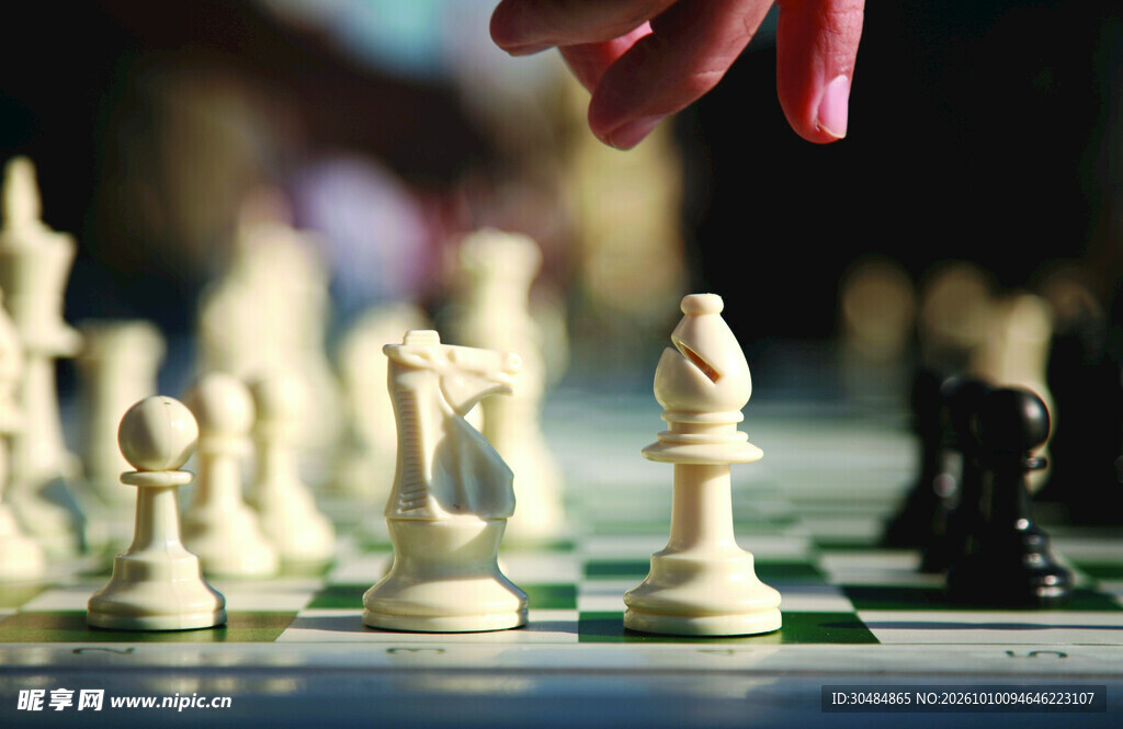 国际象棋落子瞬间