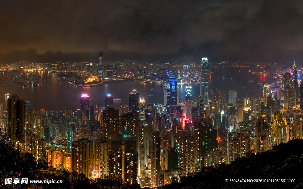 繁华都市璀璨夜景