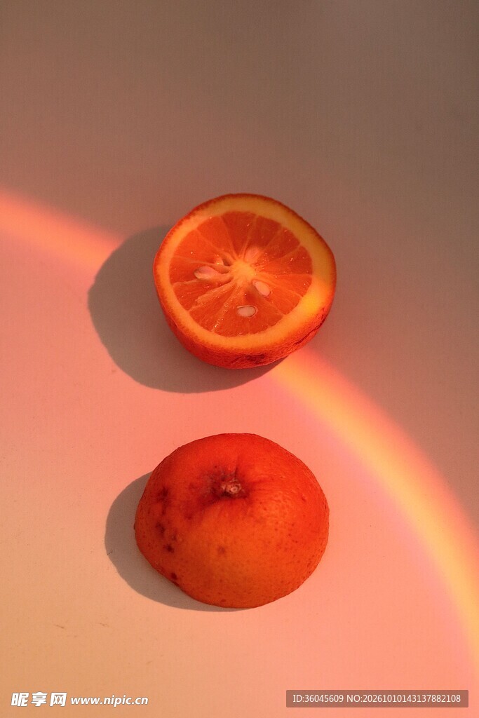 暖调光影橙子静物