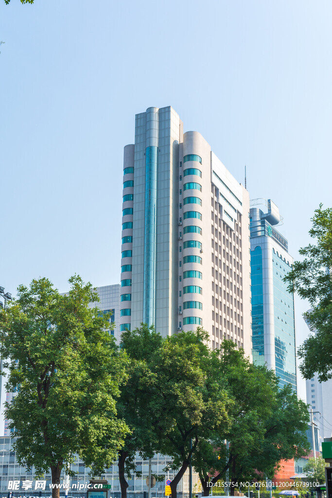 城市高层商务办公楼