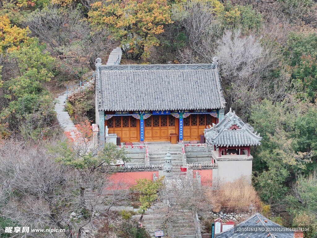 巴尔虎山玉皇阁