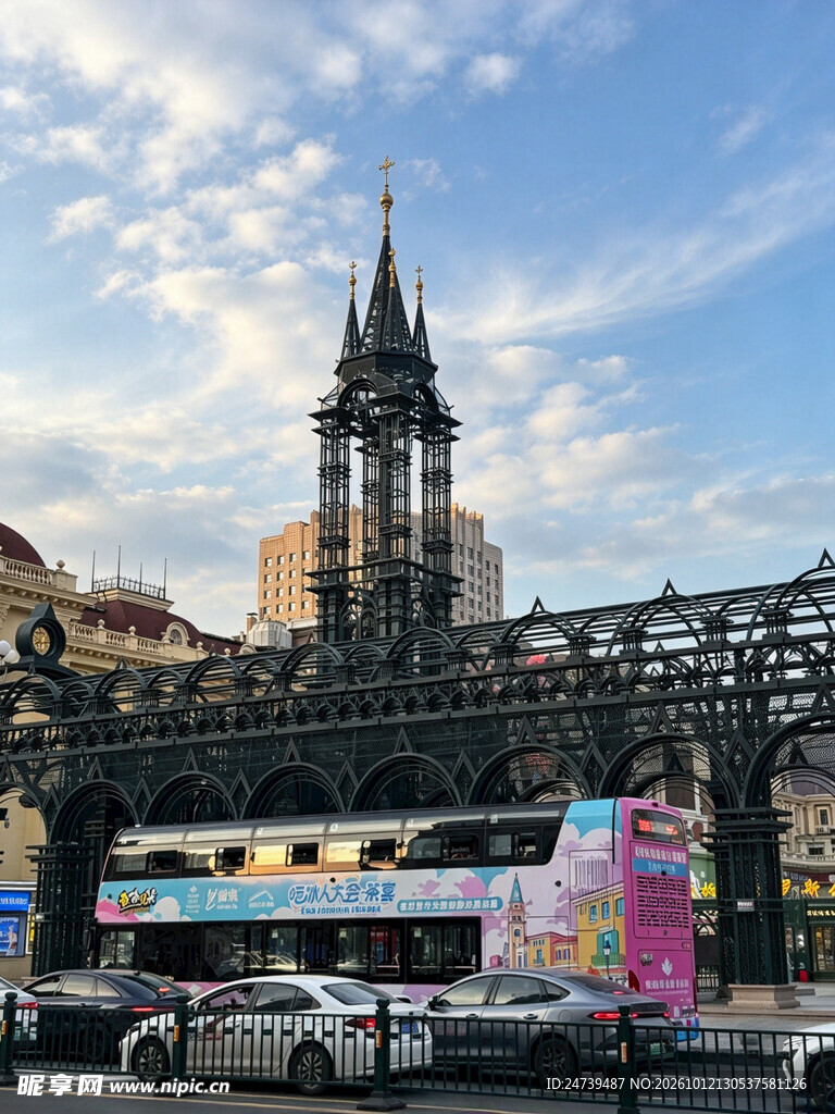 哈尔滨索菲亚广场街景