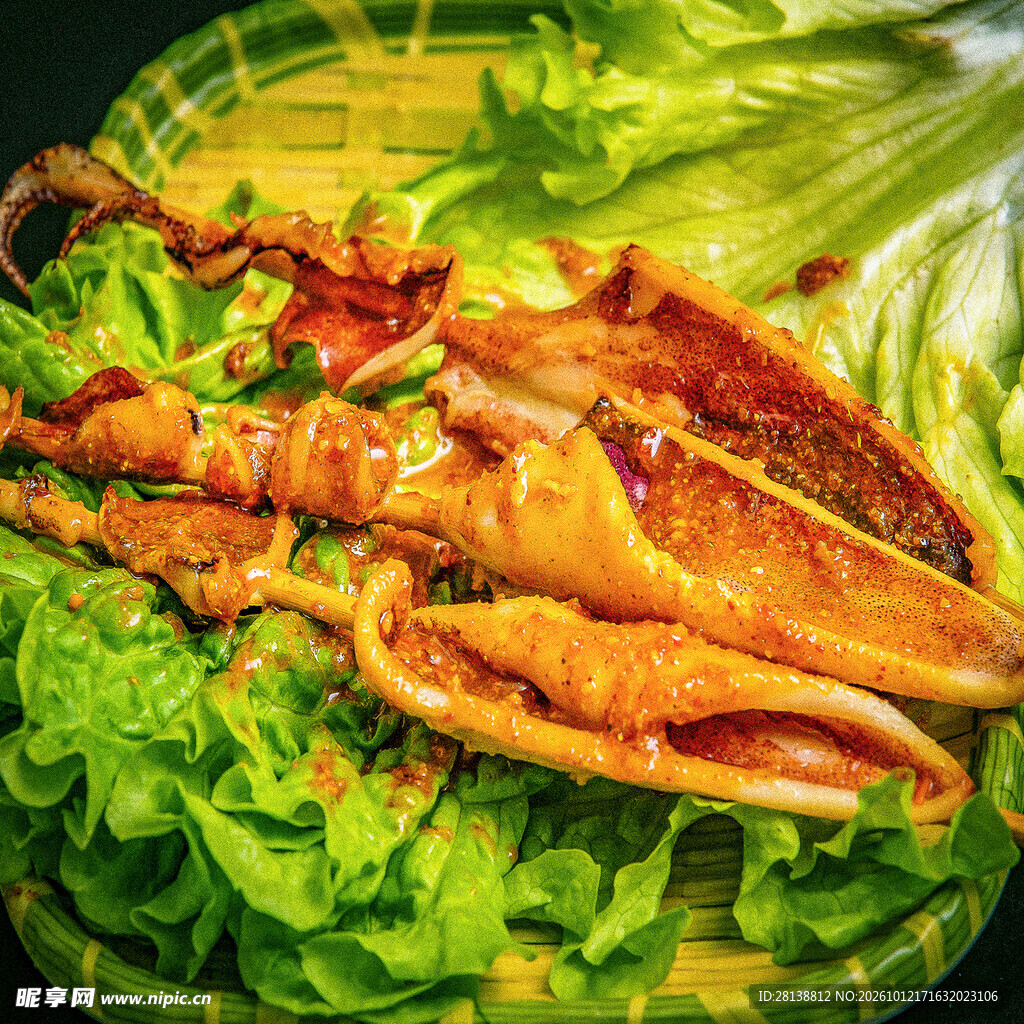 香辣鱿鱼美食