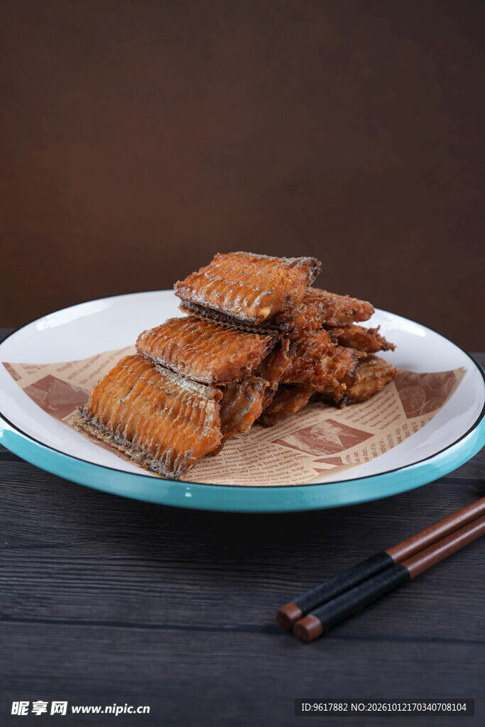 炸带鱼