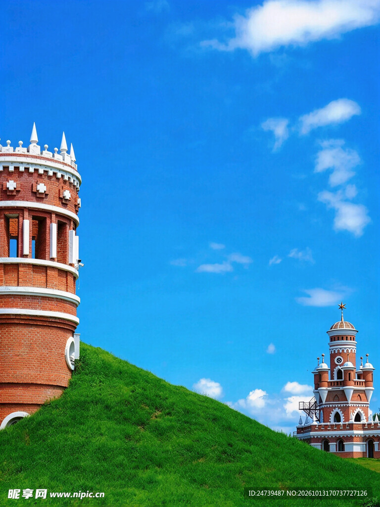俄式塔楼晴空绿地美景
