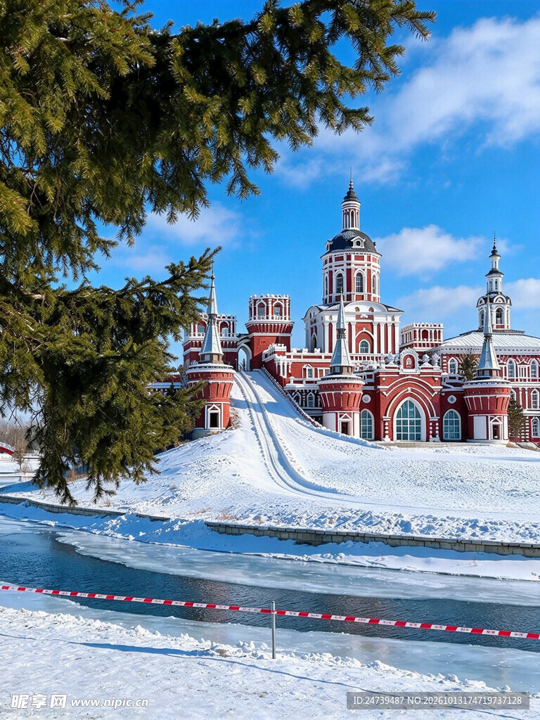 冬日雪后欧式建筑雪景